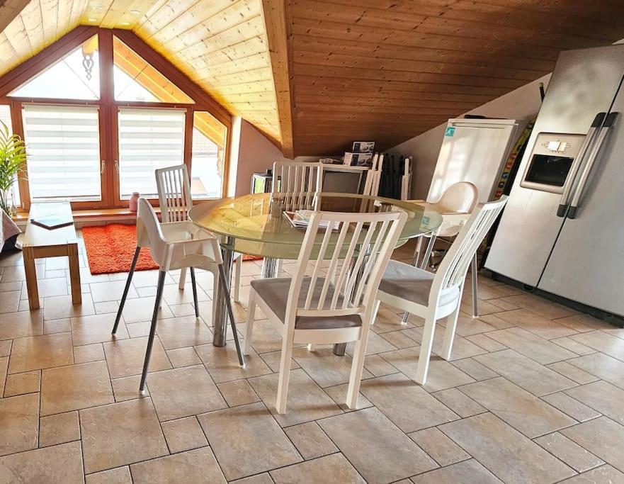 شقة Thronvomchiemgau Übersee المظهر الخارجي الصورة